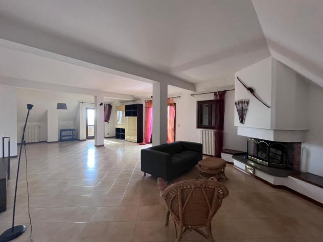 APPARTAMENTO di 8 vani e di 174 mq (PITIGLIANO) rif. PITI200 - Foto 10