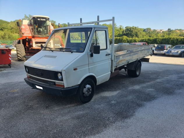 Iveco Daily I 35-8 2.4 D 72CV Cassone Fisso - Foto 2