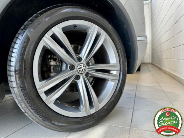 VOLKSWAGEN Tiguan 2.0 TDI 190CV SCR DSG 4MOTION BMT *R-LINE* rif. 24115346 - Foto 6