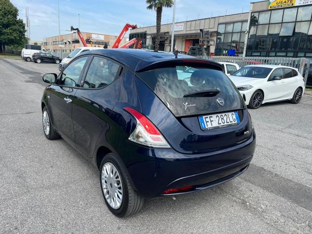 Lancia Ypsilon 1.2 69 CV 5 porte - Foto 8
