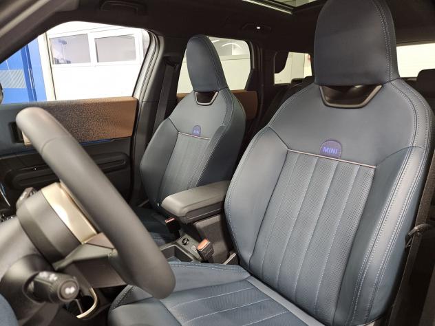 MINI Countryman 1.5 48V C Favoured auto - Foto 8