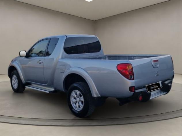 MITSUBISHI L200 2.5 DI-D/136CV Club Cab Invite DPF rif. 24077570 - Foto 3