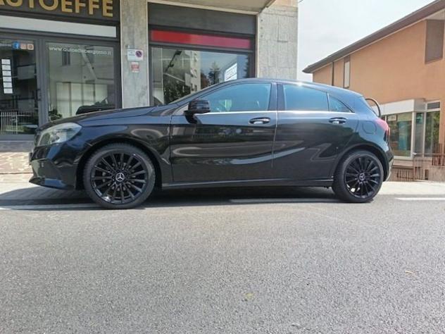 MERCEDES-BENZ A 160 d EXECUTIVE AUTOMATICA, NAVI, RETROCAMERA, 18 rif. 24002556