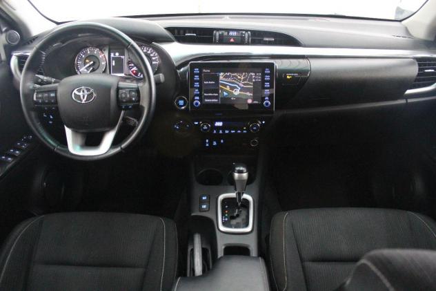 HILUX 2.4 D-4D A/T AWD 4 PORTE DOUBLE CAB EXECUTIVE - Foto 9