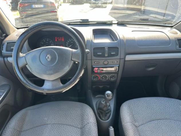 RENAULT Clio 1.2 16V 5 porte Confort rif. 23630301 - Foto 10