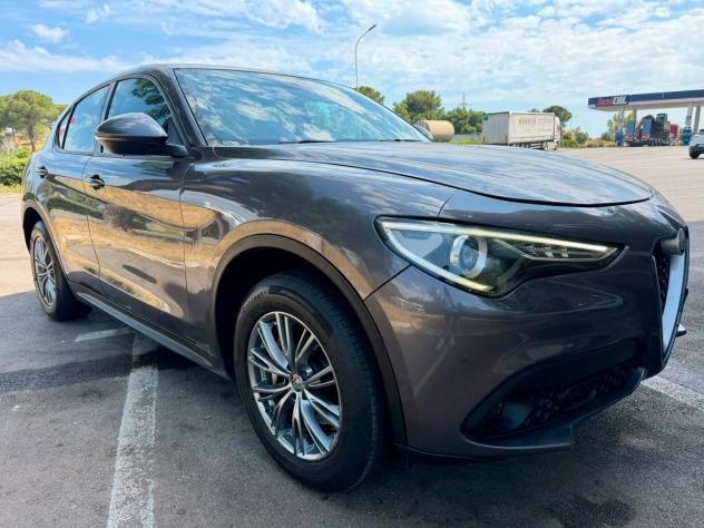 Alfa Romeo Stelvio 2.2 Turbodiesel 210 CV AT8 Q4 Executive - Foto 2