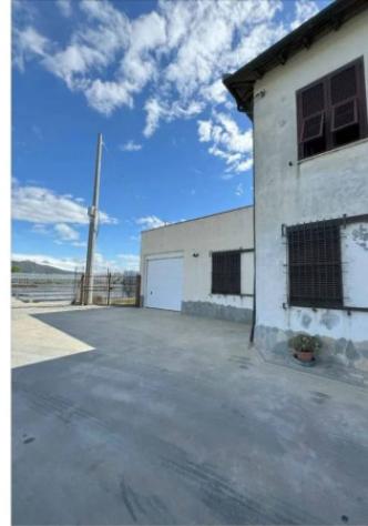 Immobile in asta di 210 m² con più di 5 locali in vendita a Albenga - Foto 2