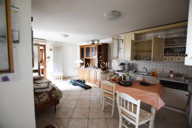 BIFAMILIARE di 10 vani e di 250 mq (POVEGLIANO) rif. SW136 - Foto 12