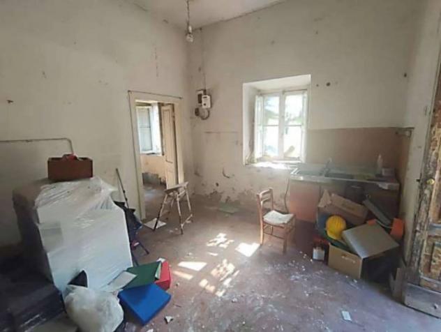 Immobile in asta di 97 m² con più di 5 locali in vendita a Rieti - Foto 4