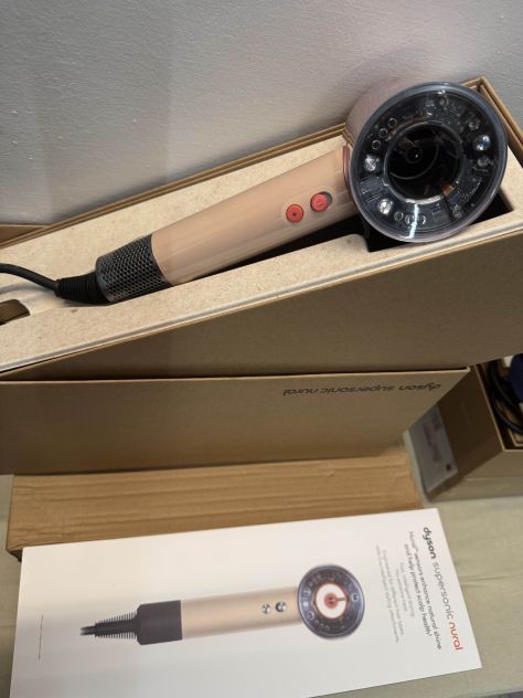Dyson SUPERSONIC NURAL™ HAIRDRYER STRAIGHT + WAVY - Asciugacapelli - pink - Foto 3