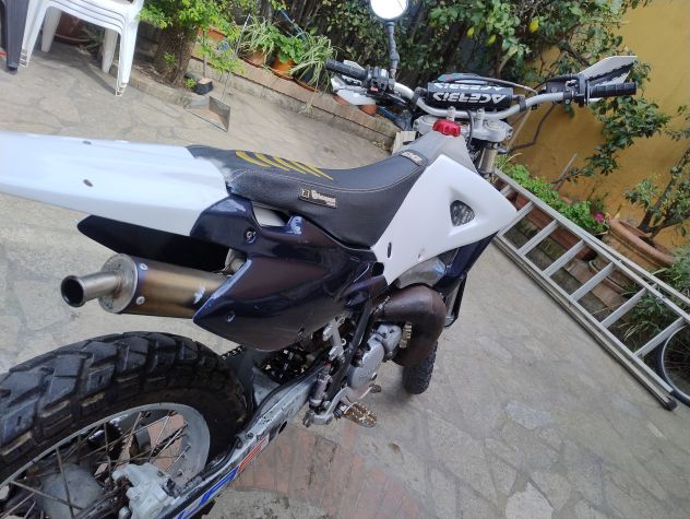 Vendo moto enduro 125