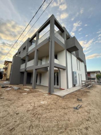 Appartamento di 202 m² con 4 locali e box auto doppio in vendita a Treviso - Foto 8