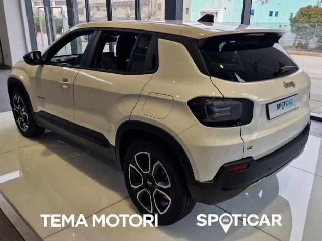 Jeep Avenger 1.2 turbo e-hybrid mhev Summit fwd 110cv edct6 - Foto 3