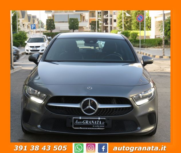 Mercedes A 160 Business 109cv Cerchi18+Navi+Retroc - Foto 4
