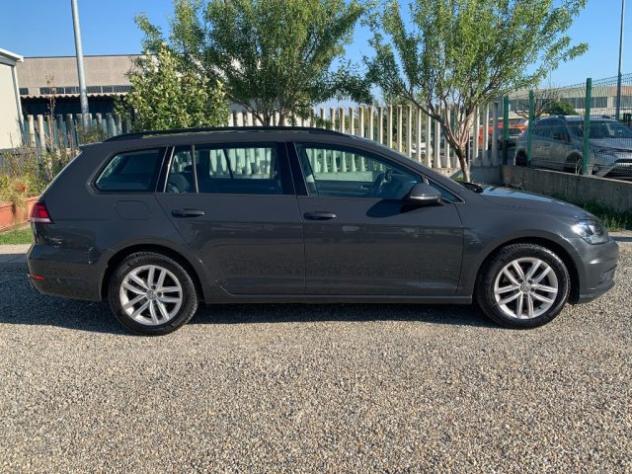 VOLKSWAGEN Golf Variant 1.6 TDI 115 CV DSG Executive BlueMotion Tech. rif. 23910668 - Foto 4