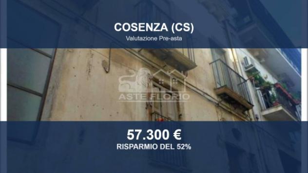 Immobile in asta di 214 m² con più di 5 locali in vendita a Cosenza
