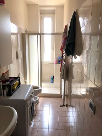 ampia stanza singola via desanctis zona cermenate 600 euro - Foto 7