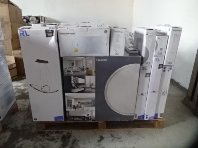 Stock illuminazione per interni ed esterni 5344 pezzi - Foto 4