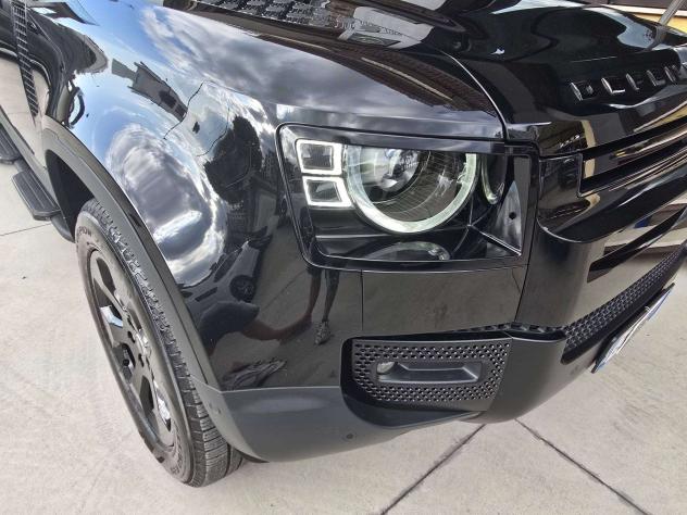 Land Rover Defender 3.0d i6 mhev X-Dynamic SE awd 200cv auto - Foto 5