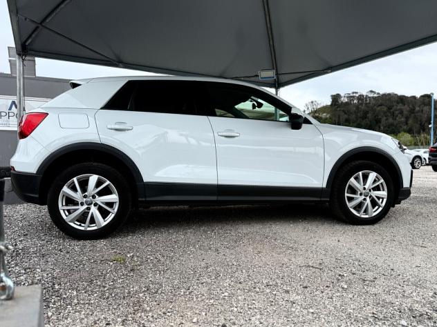 AUDIQ2 1.6 TDI S tronic *NAVI - Foto 9