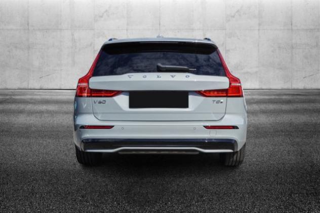 VOLVO V60 T8 Plug-in Hybrid AWD automatico Plus Dark rif. 24202274 - Foto 5