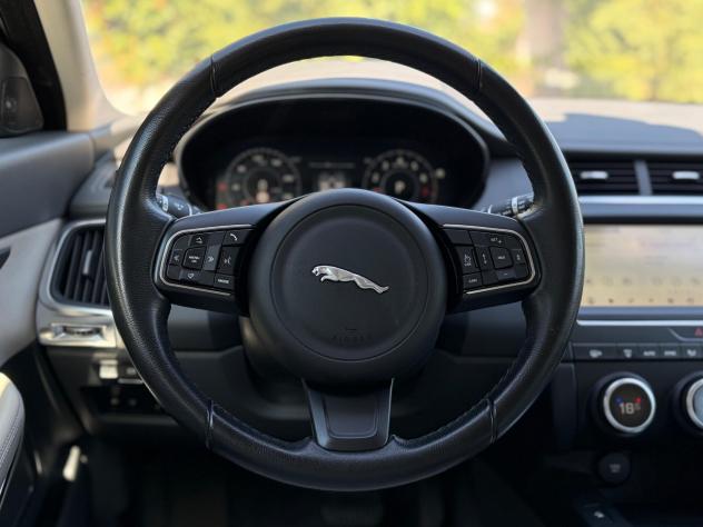 Jaguar E-Pace 2.0 300 CV AWD aut. R-Dynamic HSE - Foto 10