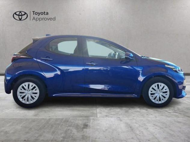 TOYOTA Yaris 1.0 5 porte Active rif. 23808493 - Foto 4