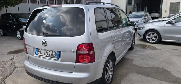 Volkswagen Touran 1.9 TDI 105CV DPF Conceptline - Foto 4