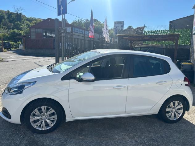 Peugeot 208 BlueHDi 100 5 porte Allure - Foto 3