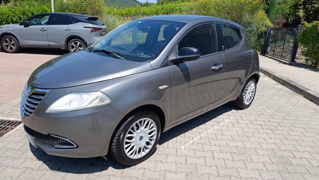 Lancia Ypsilon 1.2 69 CV 5 porte S&S Gold - Foto 3