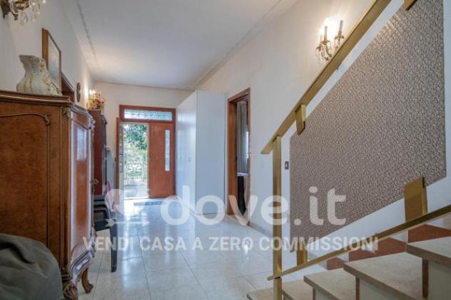 Casa indipendente di 270 m² con più di 5 locali e box auto in vendita a Ferrara - Foto 14