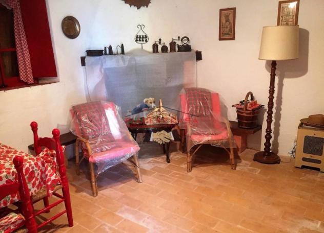 Orvieto - Vendesi casale con terreno a circa 15 chilometri da Orvieto. - Foto 6
