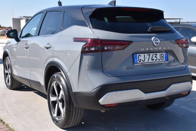 Nissan Qashqai MHEV 158 CV Xtronic N-Connecta *NAVIGATORE* - Foto 6