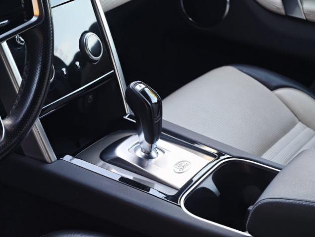 LAND ROVER Discovery Sport 2.0 TD4 204 CV AWD Auto R-Dynamic HSE rif. 24044040 - Foto 10