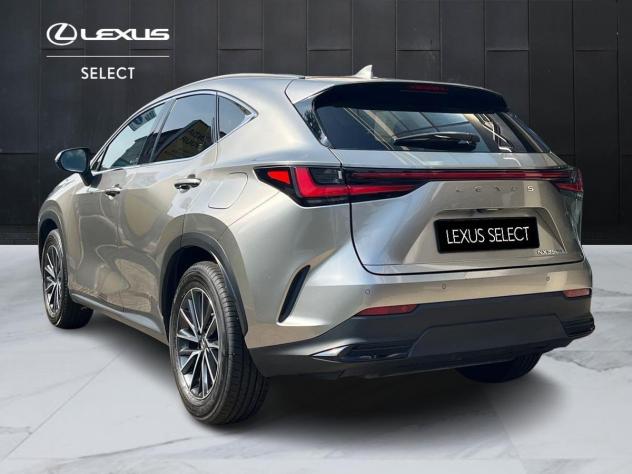 Lexus NX Hybrid Premium 4WD MY22 - Foto 4