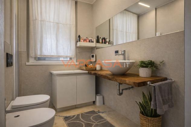 ELEGANZA, COMFORT E POSIZIONE: IL TUO SPAZIO NEL CUORE DI PALOSCO - Foto 3