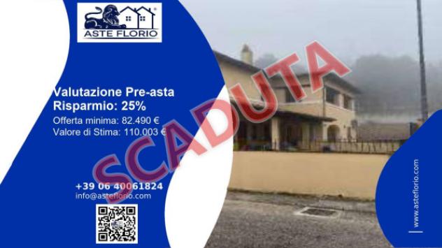Immobile in asta di 65 m², box auto in vendita a Trevi
