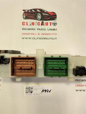 SCATOLA PORTA FUSIBILI VOLVO V70 3° Serie 7G9T-14C256-FA D5244T4 diesel 2401 (0716) - Foto 4