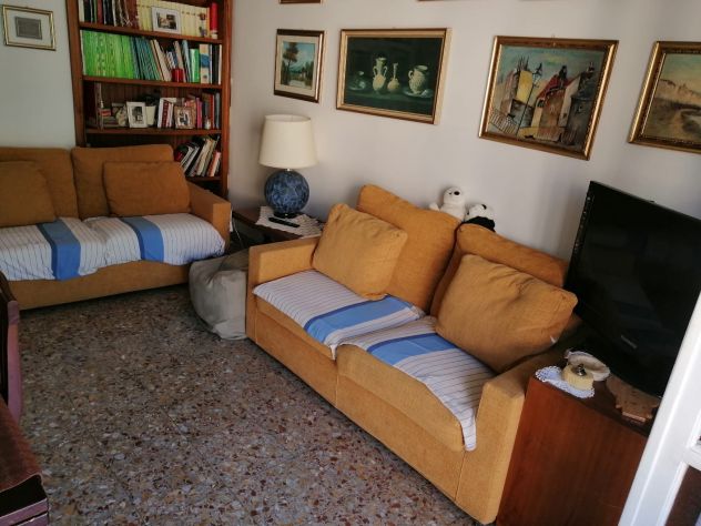 prezzi  bassi da urlo regalati ,mobilia cameretta /cucina/salotto ecc 10/50 euro - Foto 8