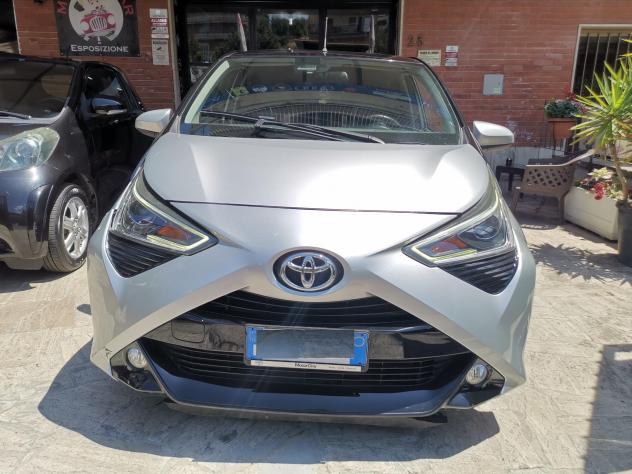 Toyota Aygo 1.0 VVT-i 72 CV 5 porte x-clusiv - Foto 3