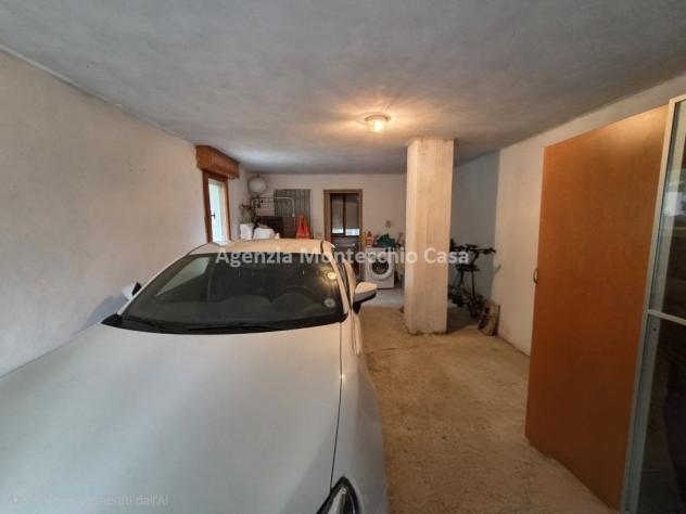 AMPIO APPARTAMENTO INDIPENDENTE CON MANSARDA, GARAGE, DUE POSTI AUTO E OLTRE 200 MQ DI SCOPERTO ESCLUSIVO - Foto 17