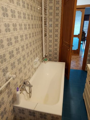 Camera in affitto con bagno esclusivo