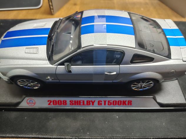 Modellino scala 1:18 del 2008 ford Shelby GT500KR introvabile - Foto 7