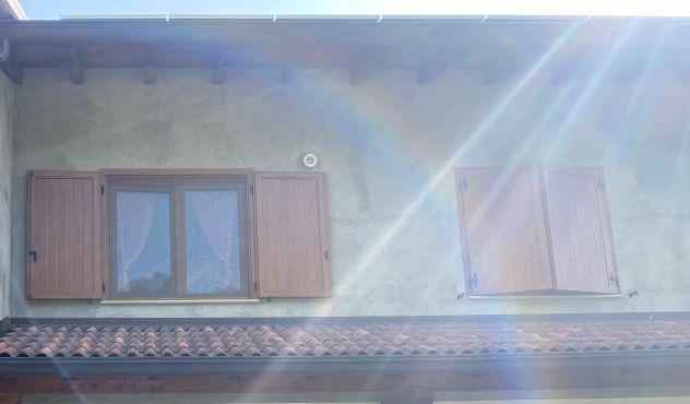 FINESTRA in PVC con Persiana ad Antone e Zanzariera - CONDIZIONI PERFETTE - Foto 5