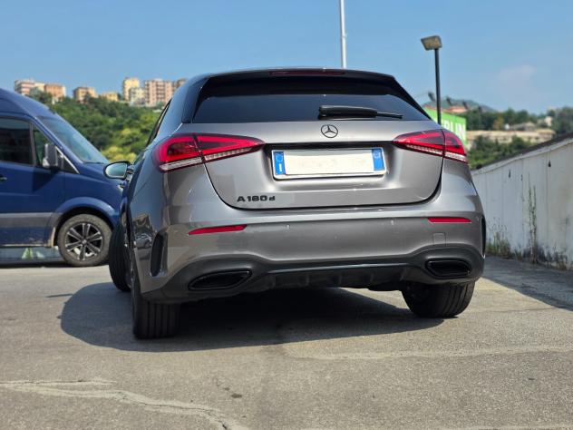 Mercedes-benz A 180 d Automatic AMG Line Premium Plus - Foto 6