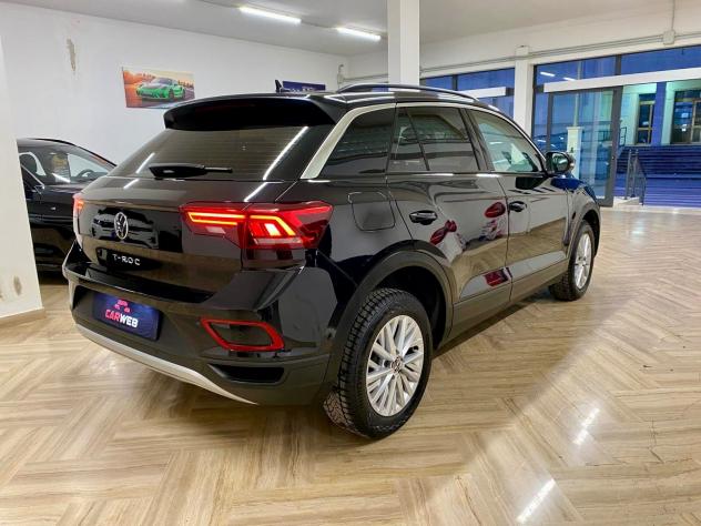 VOLKSWAGEN T-ROC 2.0 TDI 150CV DSG CAM 2022 - Foto 5