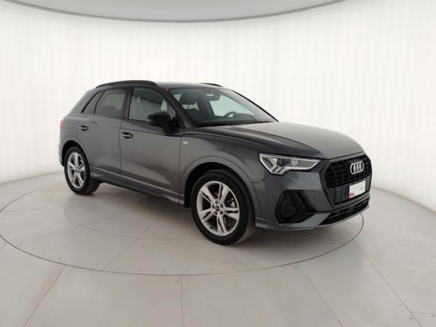 Audi Q3 2.0 35 TDI S Tronic S Line Edition - Foto 4