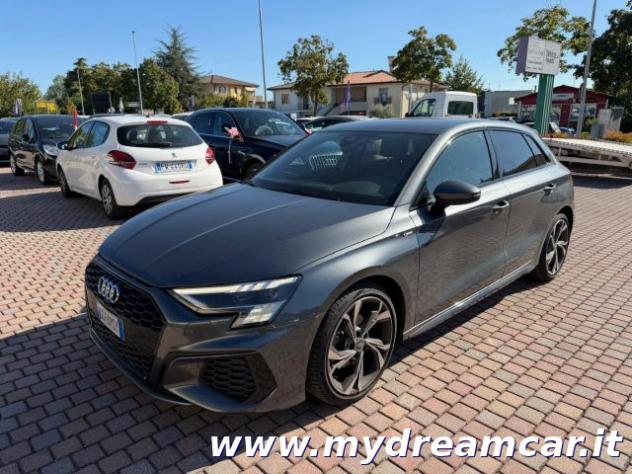 AUDI A3 SPB 35 TDI S tronic S line edition rif. 24171726 - Foto 3