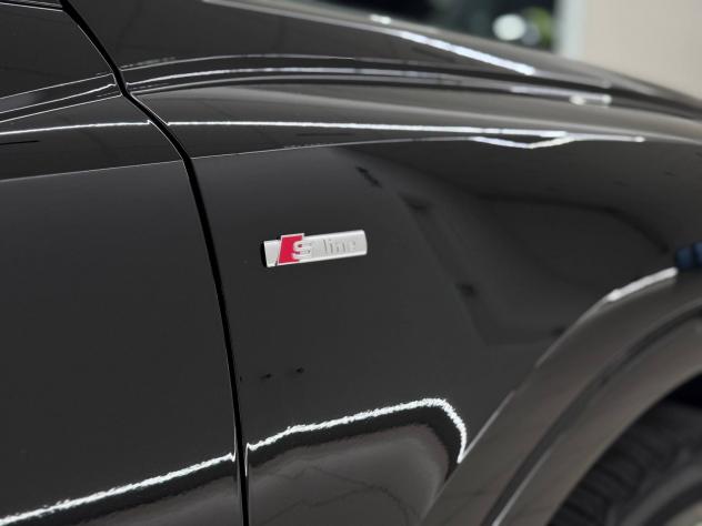 Audi Q3 2.0 35 TDI S Tronic S Line Edition - Foto 8