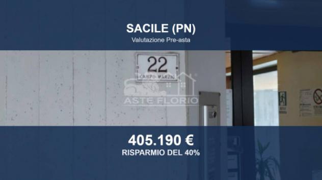 Immobile in asta di 205 m² con più di 5 locali e box auto in vendita a Sacile